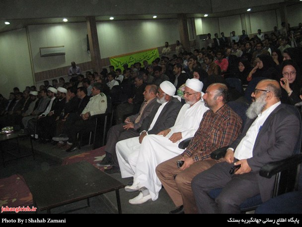 اعدام شیخ نمر با هیچ منطقی قابل قیاس نیست/ بصیرت رهبر انقلاب توطئه دشمنان را بر ملا می کند