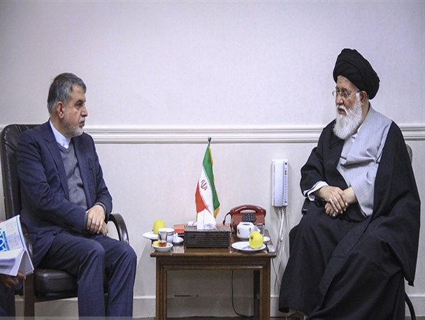 آیت الله علم الهدی: منشاء مشکلات وزارت ارشاد این است که در تعارضات بجای داوری به یک سو میل می‌کند/ در حوزه موسیقی و سینما به فتوای رهبری مراجعه کنید