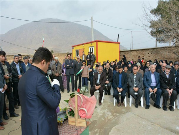 سومین مدرسه توسط خیر مدرسه ساز در شهرستان صحنه کلنگ زنی شد