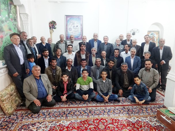 جلسه قرآن 100 ساله در خرامه