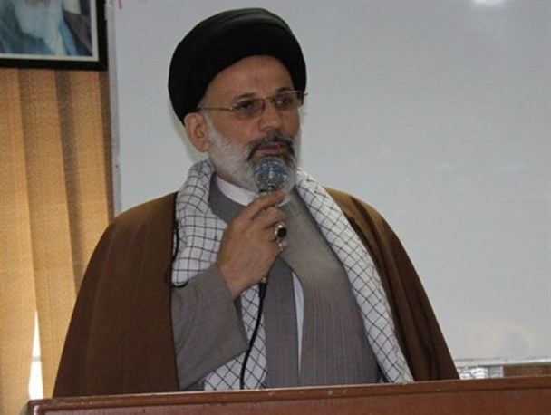 رعایت حجاب و عفاف در جامعه نماد شرافت یک زن مسلمان است