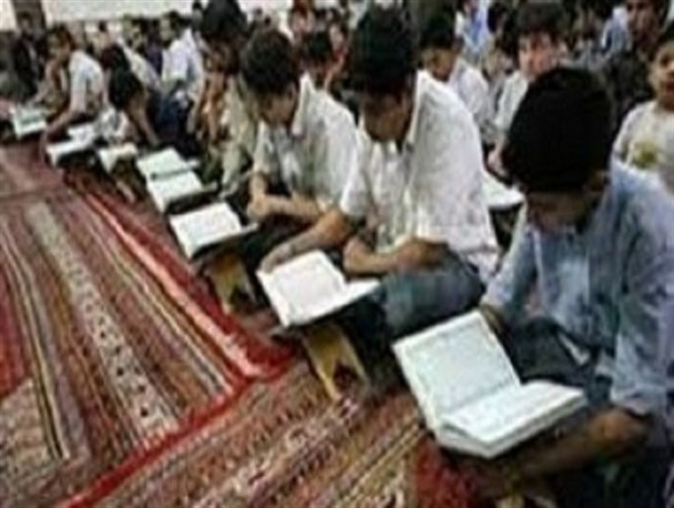 برگزاری مسابقات قرآنی با حضور 10 هزار دانش آموز در طرقبه و شاندیز