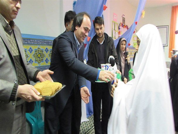 آغاز توزیع شیر رایگان در مدارس شهرستان فاروج