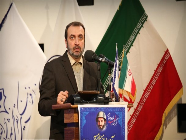 مدافعان حرم باقدرت در برابر خون‌خوارترین تروریست‌های جهان ایستاده‌اند/ خواب‌های اوباما، آل سعود و هم‌پیمانانشان بربادرفته است/ بمباران رسانه‌های معاند علیه جبهه مقاومت لحظه‌ای ساکت نمی‌شود