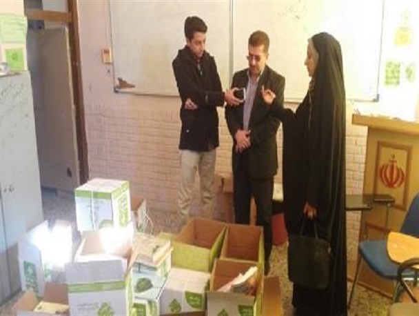 توزیع بالغ بر 120 دوره کتاب اهدایی بنیاد علوی به دبیرستان های جاجرم