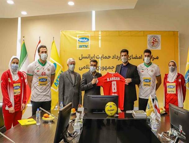 پاکدل: امیدواریم مردان همچون تیم بانوان بتوانند سهمیه قهرمانی جهان را کسب کنند/ تیم ملی هندبال در تورنمنت اسپانیا حضور پیدا می کند