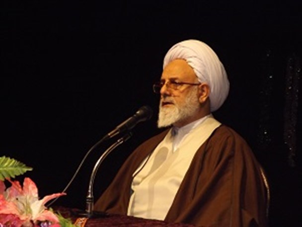 تحقق اقتصاد مقاومتی راه برون رفت از مشکلات اقتصادی کشور است
