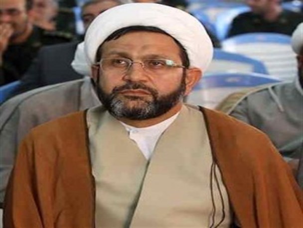 انقلاب ما با قداست عجین شده است