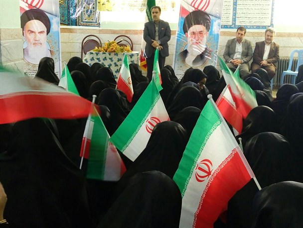 دهه فجر بهار حقیقی جمهوری اسلامی و 22 بهمن بهار ایام است