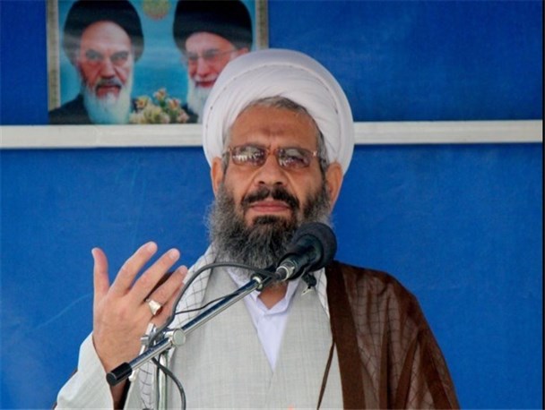 ولایت‌فقیه انقلاب اسلامی را به‌عنوان الگو در جهان مطرح کرده است