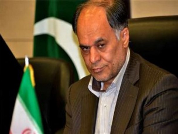 بعد از تاخت و تاز استاندار سیستان و بلوچستان علیه شورای نگهبان اینبار ولایت فقیه هدف قرار گرفت/ آیا هاشمی قانون اساسی را قبول دارد؟!