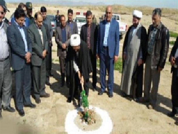 کلنگ زنی یک واحد آموزشی روستایی در آبدانان