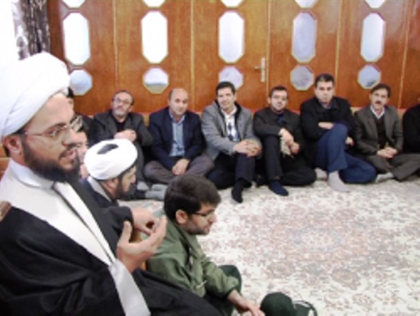 تاکید امام جمعه کوثر بر حضور پرشور مردمی در راهپیمایی 22 بهمن و انتخابات