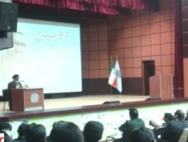 وجود مقام معظم رهبری یک عطیه الهی برای ملت بزرگ ایران است/ ایام دهه فجر یادآور خاطرات فراموش نشدنی انقلاب است