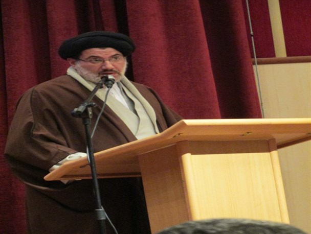 رمز اقتدار نظام، ایمان ملت و تبعیت از امام و رهبری است