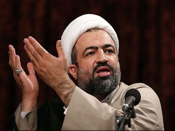 امام و رهبری بین انقلاب و فرزندانشان، انقلاب را انتخاب کردند/ می خواهند با بیت امام خط امام را بزنند
