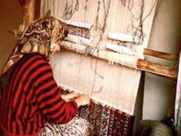 ارائه تسهیلات به 12 هزار بیمه شده فرش در زنجان؛ روزهای خوشی در انتظار فرش است