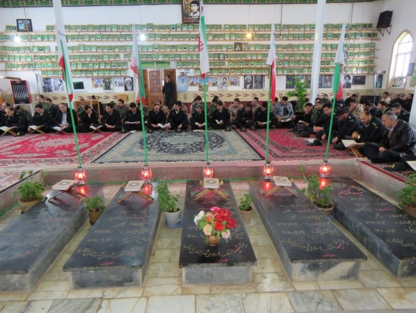 محفل انس با قرآن کارکنان نظامی وانتظامی در خلخال برگزار شد