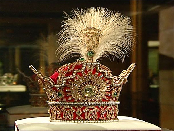 خاندان پهلوی لکه ننگ فساد اخلاقی تاریخ تمدن ایران