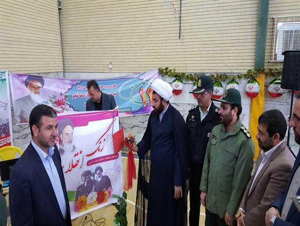 زنگ انقلاب در مدارس شهرستان سرپلذهاب طنین انداز شد+ تصاویر