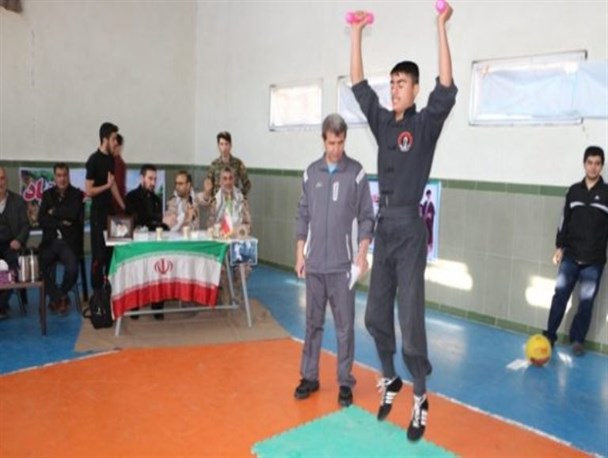 مسابقات ورزش های همگانی بسیجیان در میاندوآب برگزار شد + تصاویر