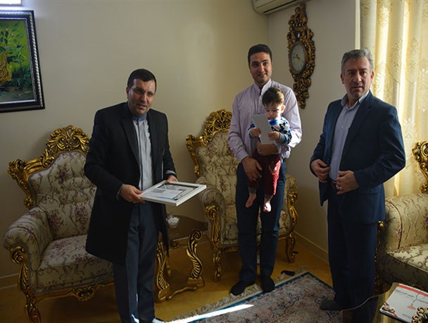 دیدار با خانواده شهدا از برنامه‌های ثابت دولت است / اجرای طرح شمیم شاهدان در اسلامشهر