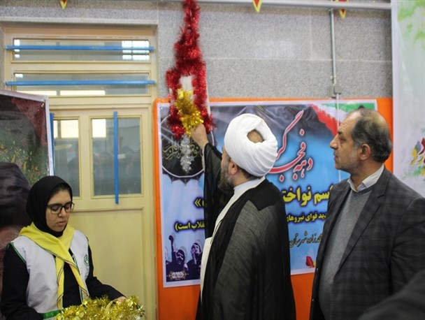 زنگ انقلاب درمدارس پلدشت نواخته شد+ تصاویر