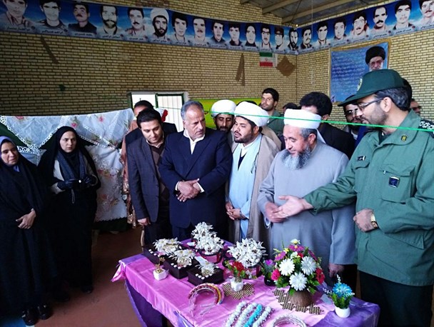 نمایشگاه اقتصاد مقاومتی در شهر اسدیه افتتاح شد +تصاویر