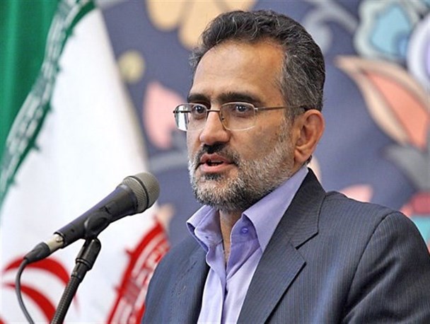 شاخصه سینمای قبل از انقلاب خشونت و مسائل جنسی بود/ سینمای امروز ما به مسائل اخلاقی و انسانی می پردازد/ بعد از انقلاب صنعت سینمای ایران در دنیا شناخته شد