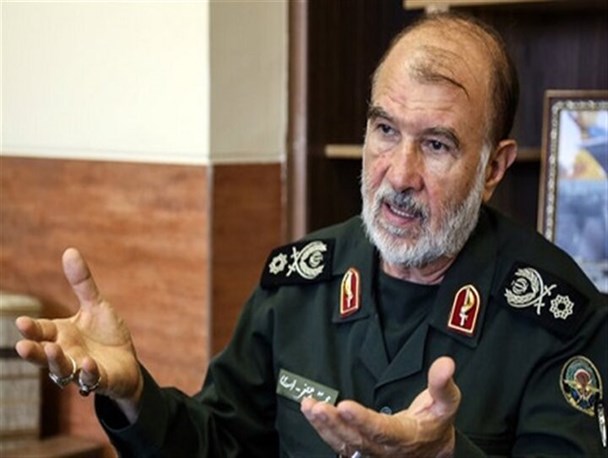 حفاظت انقلاب با فرهنگ عاشورایی/ آمریکا با شتاب در مسیر افول است