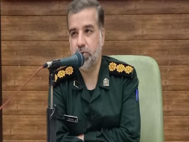 ترسیم عرصه های حضور و نفش آفرینی فرهنگیان انقلابی در بیانیه گام دوم انقلاب در اجتماع بزرگ فرهنگیان انقلابی و بصیر اصفهان