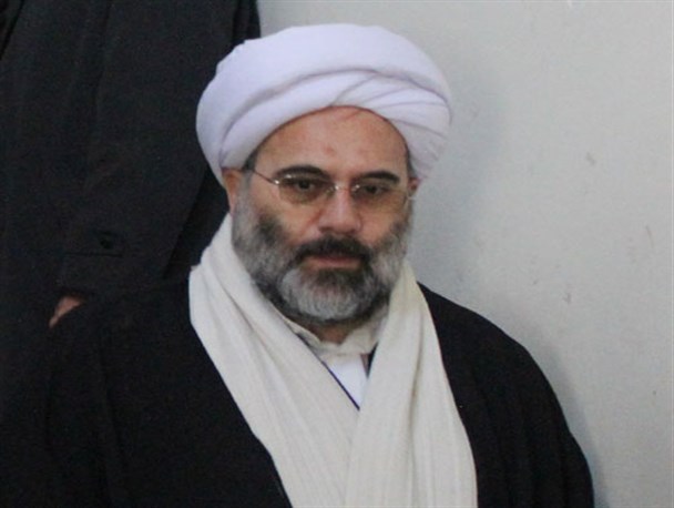 حجاب،سلامت روحی و روانی انسان وجامعه را در پی دارد
