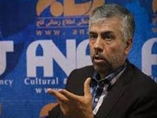 مسوولین بانک مرکزی از ملت ایران و خانواده شهدای هسته ای عذرخواهی کنند/ در مورد حک نماد آذربایجان بر روی اسکناس ها تعلل صورت گرفت