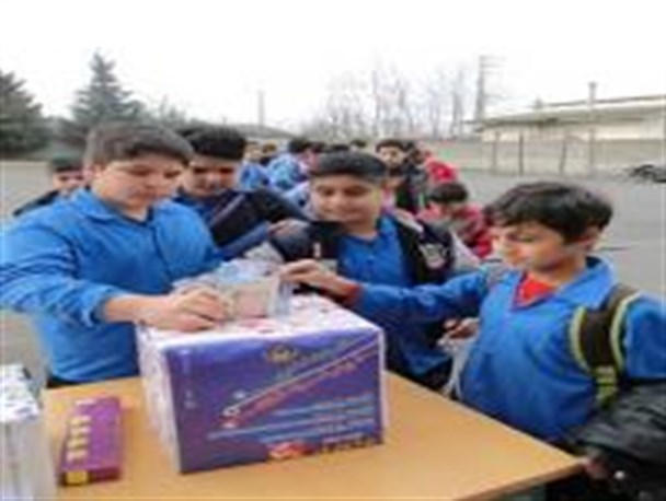 شور نیکوکاری در مدارس عباس آباد برگزار شد+ تصاویر