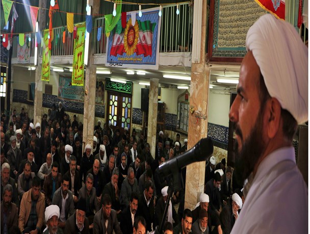 دشمن می خواهد شکست سنگینش را با تفرقه بین نیروهای انقلاب جبران کند