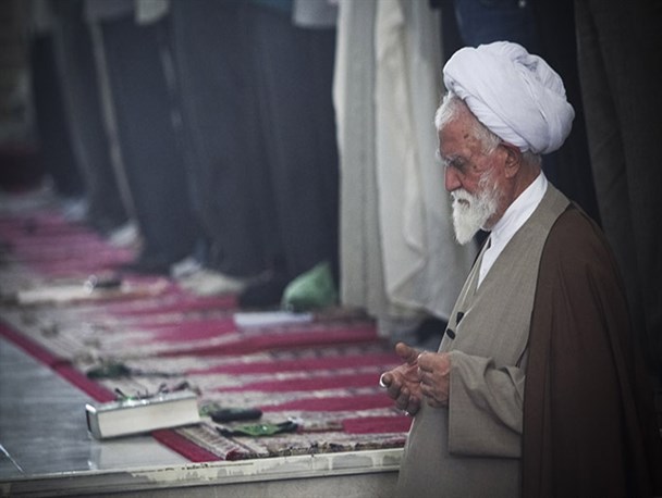 مأموریت من در هرمزگان از بین بردن اختلافات است / آیت الله طبسی یکی از بهشتیان بود