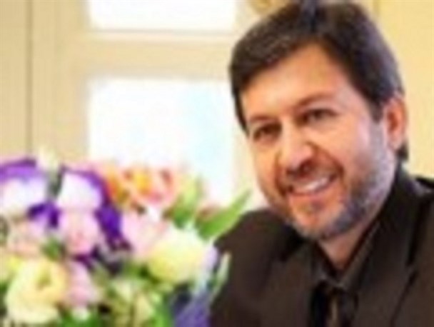 در امر سلامت به کمک دانشگاه علوم پزشکی آمده ایم
