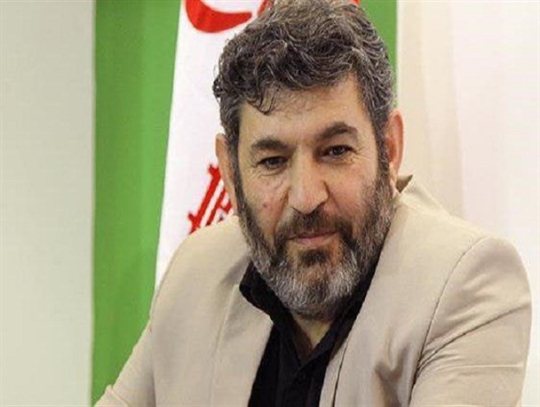 مشقت را کشاورز می‌کشد اما سود را دلالان به جیب می‌زنند/ دولت برنامه‌ای برای پایان دادن به این وضعیت ندارد