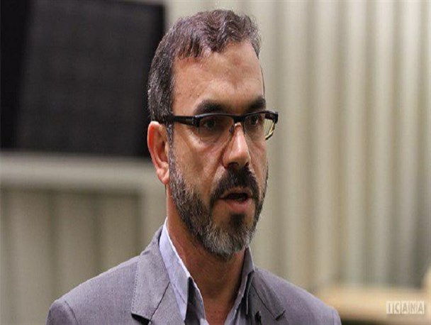 دولت‌مردان برای حل بحران ریزگردها برنامه‌ای ندارند/ تا دیروز همه‌چیز تقصیر دولت قبل بود و حالا مردم مقصر شده‌اند