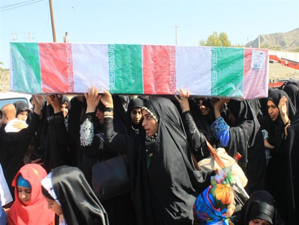 پیکر پاک و مطهر 3 شهید گمنام در شهر راسک تشییع شد+تصاویر