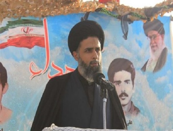 جامعه برای پیشرفت نیازمند مدیران جهادی و ولایی است