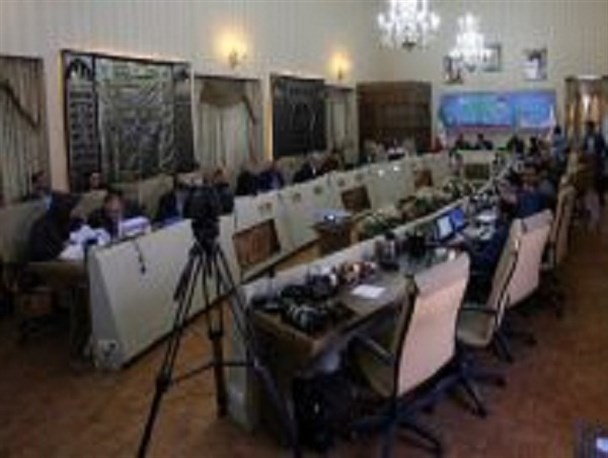 خانواده‌های بی‌بضاعت را در شرایط بد اقتصادی فعلی فراموش نکنیم