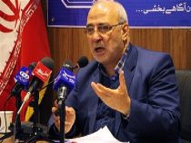 تصویب حقوق بیش از ۲۰ میلیون در مجلس فاجعه بود / رسانه ها اسامی نمایندگان رای دهنده به این قانون را منتشر کنند