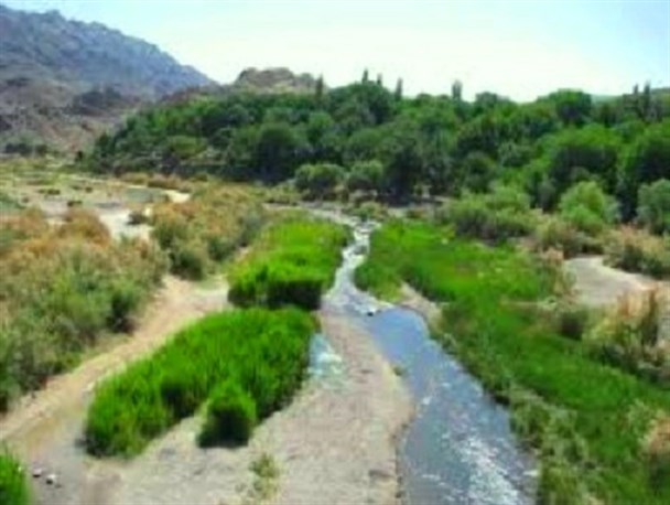 کاهش ۷۰ درصدی بارندگی در خنداب/سطح آب سفره‌های زیرزمینی یک متر کاهش یافته است