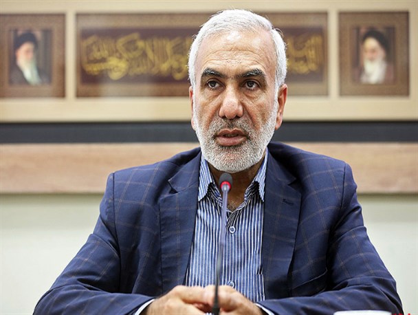 آقای رئیسی گفت برای حل مشکل تکدی‌گری تبریز را الگو قرار دهید/ آستان قدس 600 هزار مستضعف را به حرم امام رضا(ع) مشرف کرده است