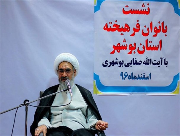 جهان استکبار به دنبال اضمحلال ساختار شخصیتی زنان است