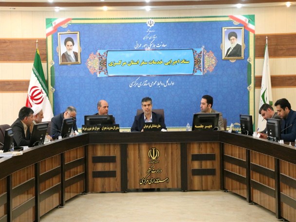 آمادگی کامل ناوگان جاده‌ای استان مرکزی برای اعزام شهروندان به اقصی‌ نقاط کشور/ توزیع میوه شب عید در روستاهای پر جمعیت استان