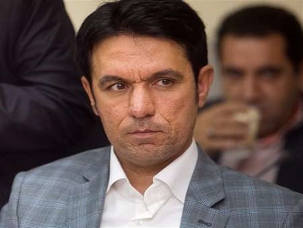 افرادی که دیگران را سیاه و سفید می بینند رفتار دگماتیک و جزم گرا دارند/فتاحی گرفتار «خود حق پنداری» است