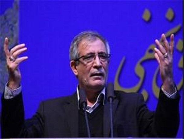 اسکان ۹۰۰ خانوار حاشیه‌نشین درشهرک ارم و اندیشه تبریز / ارایه پروانه رایگان برای تثبیت حاشیه‌نشینی