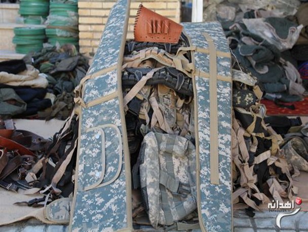50 دست البسه غیر متعارف در همدان کشف شد